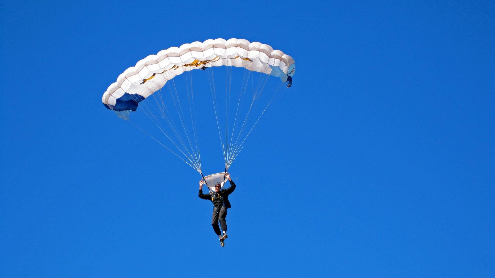现场直播互动抽奖，粉丝赢取丰富奖品，直播抽奖活动方案创意